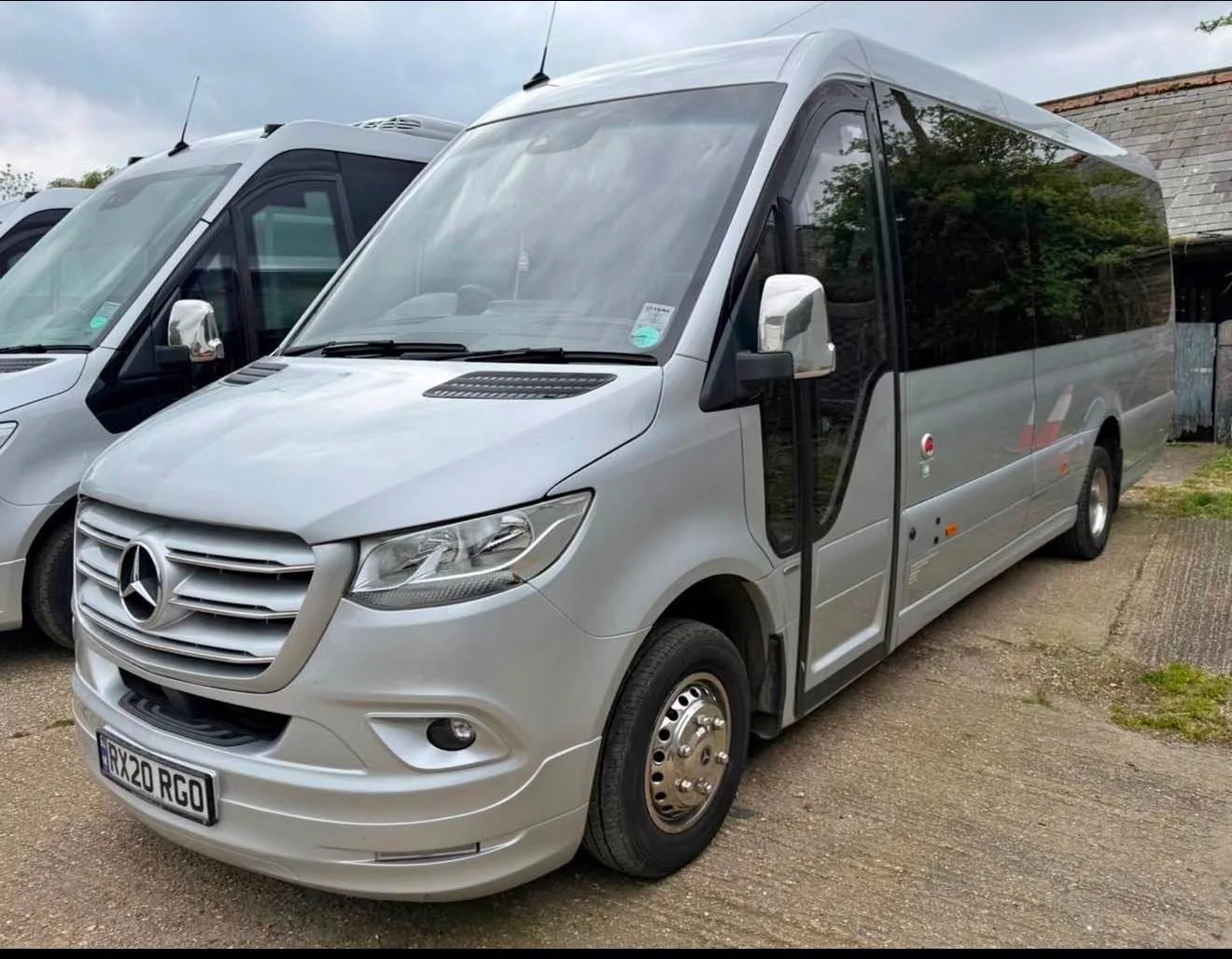 19 Seater Executive Minibus Interior